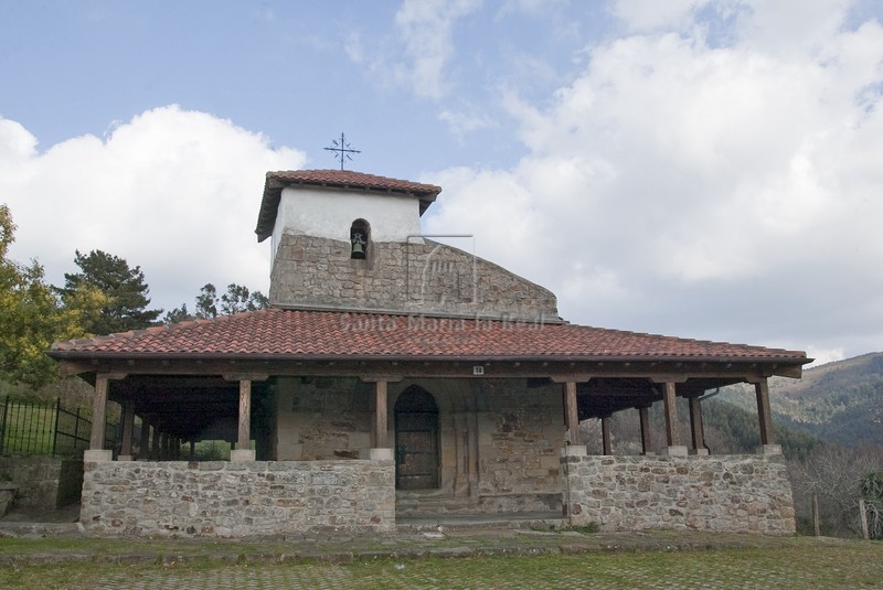 Vista general de la ermita