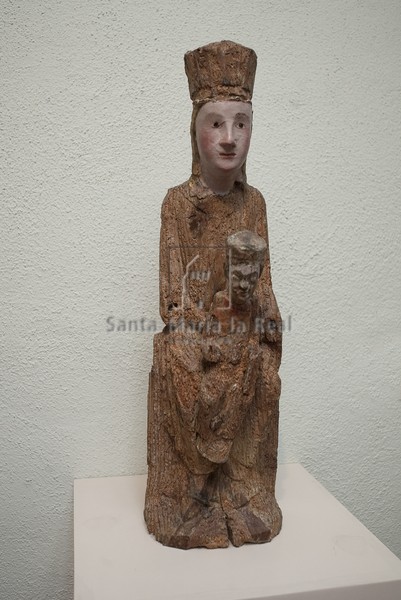 Virgen con el niño de Arantzazu