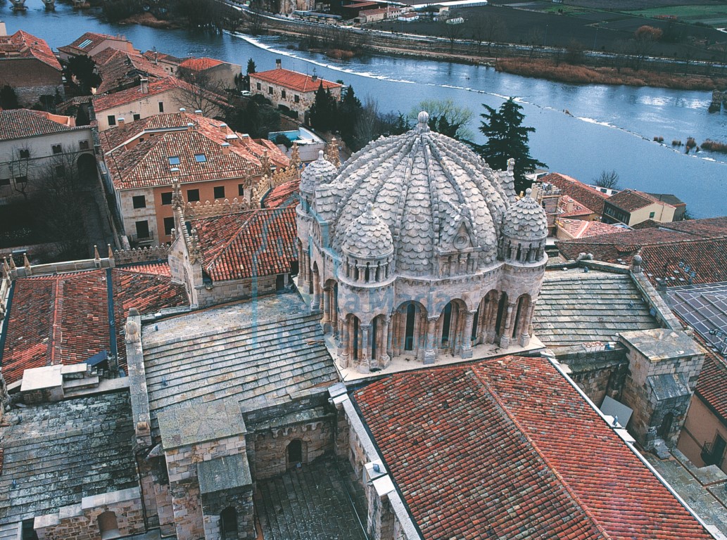 Transepto y cimborrio desde la torre