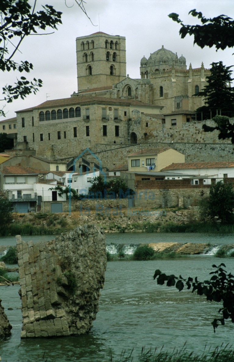 Vista general de la catedral
