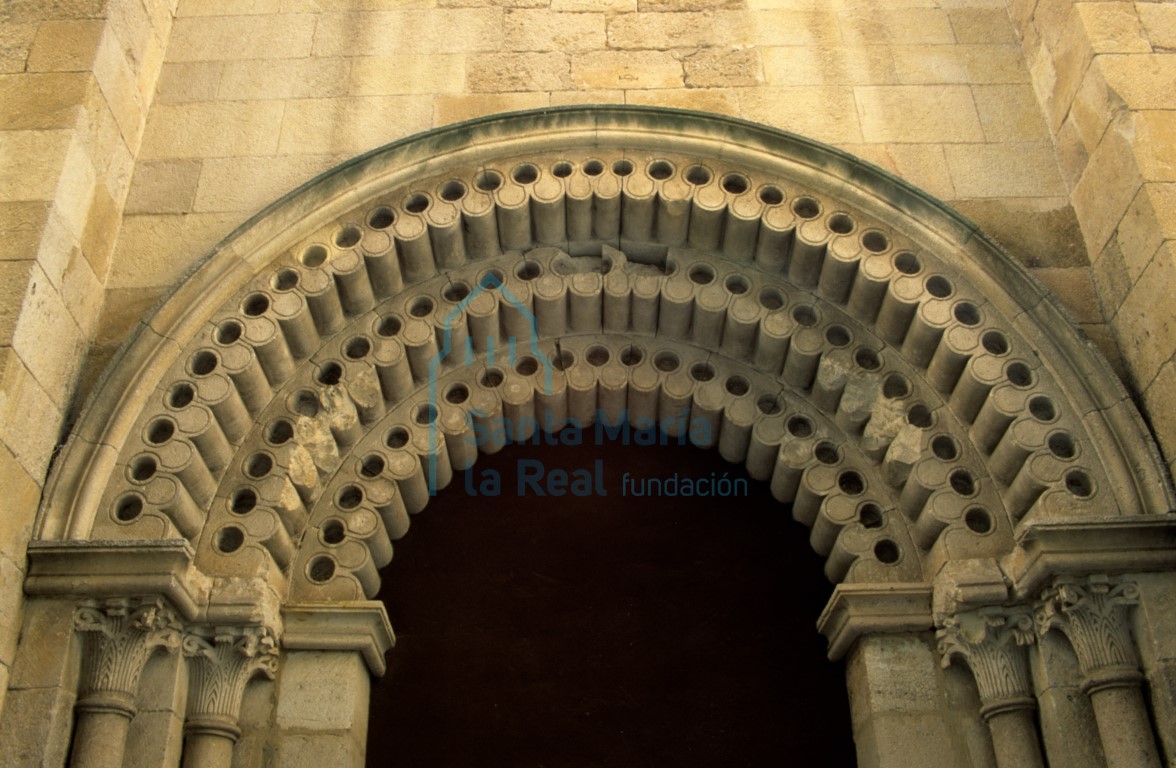 Portada oeste
