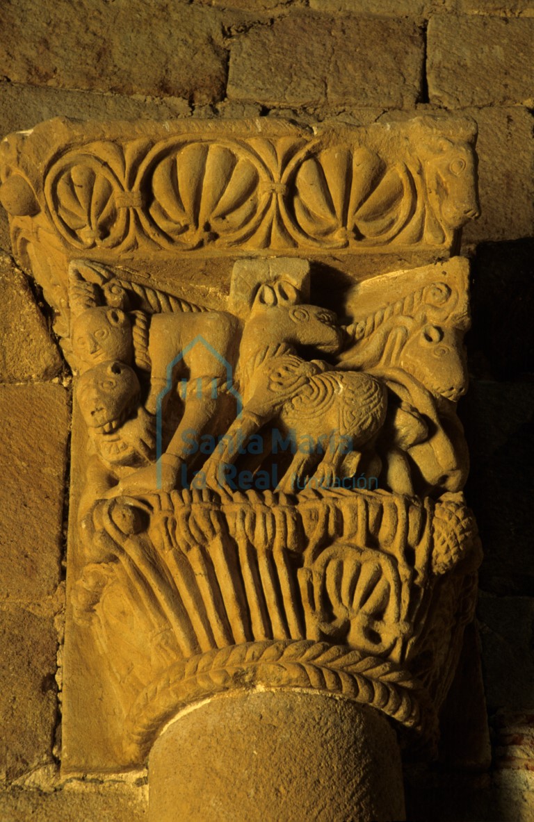 Capitel de la nave, lado del evangelio