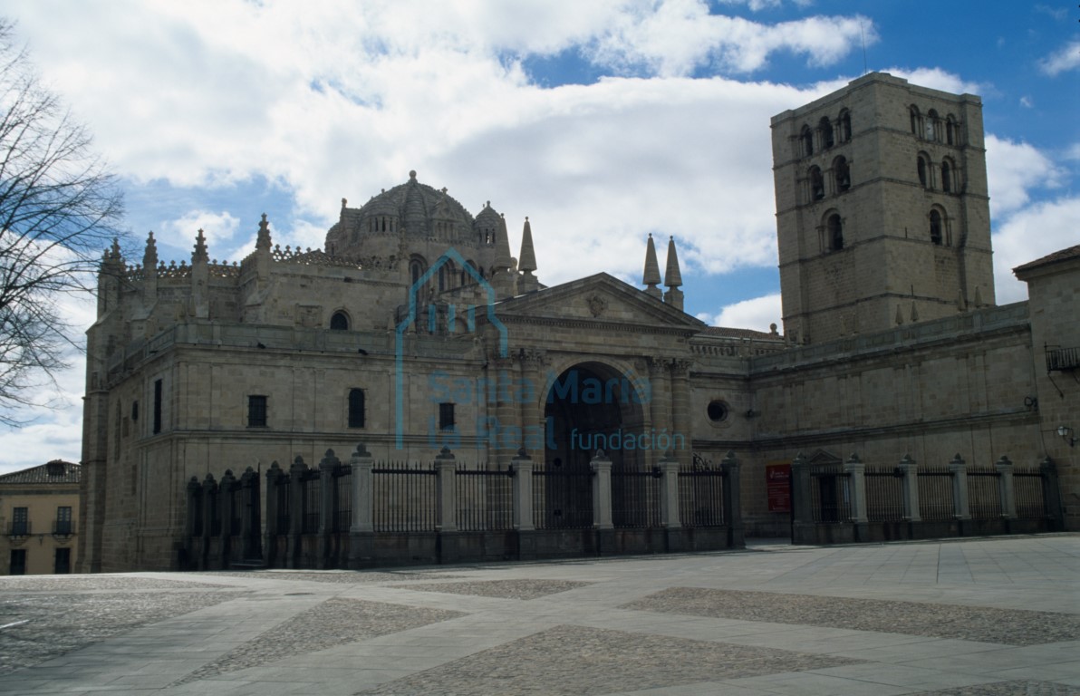 Vista del exterior desde el noreste