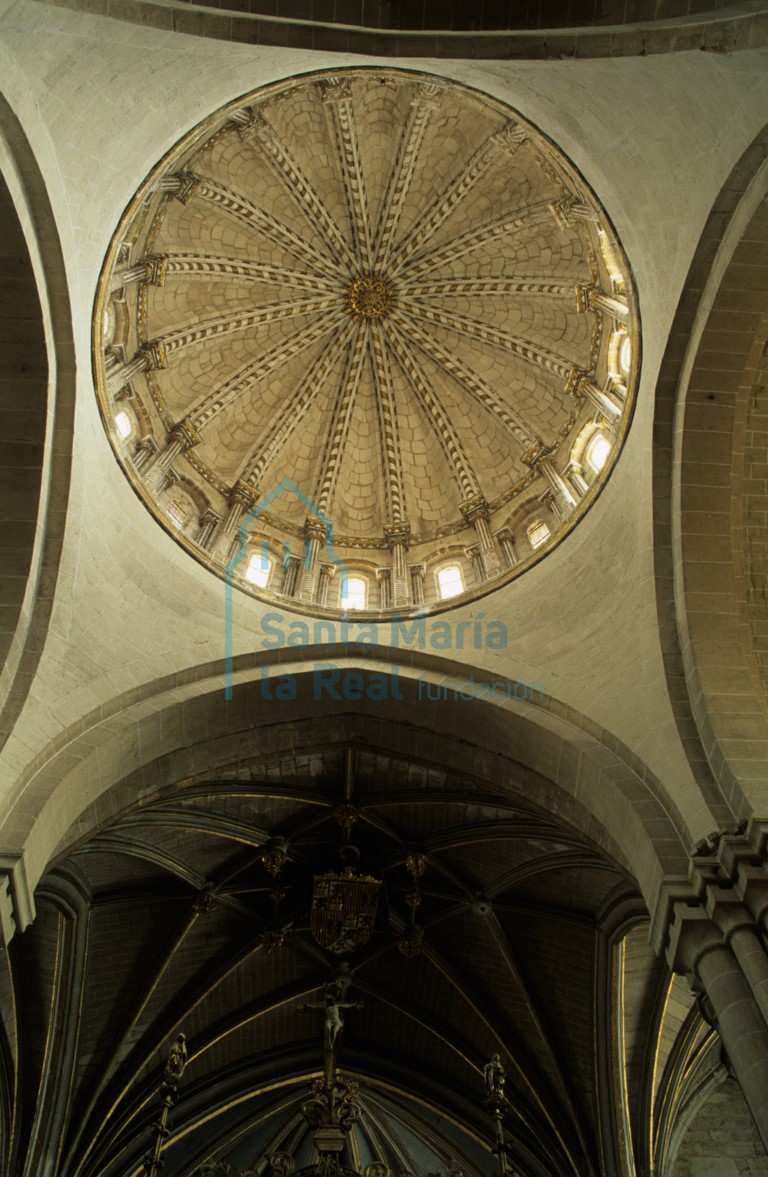 Cúpula del crucero