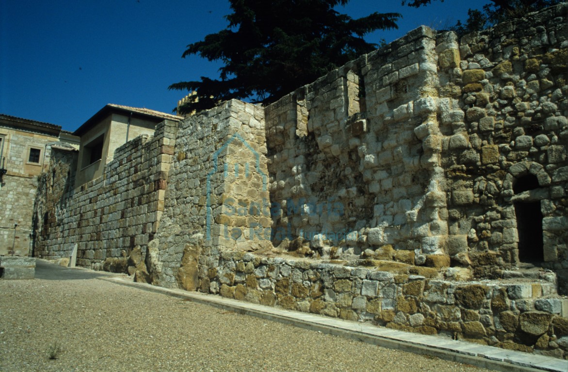 Vista de la Casa del Cid