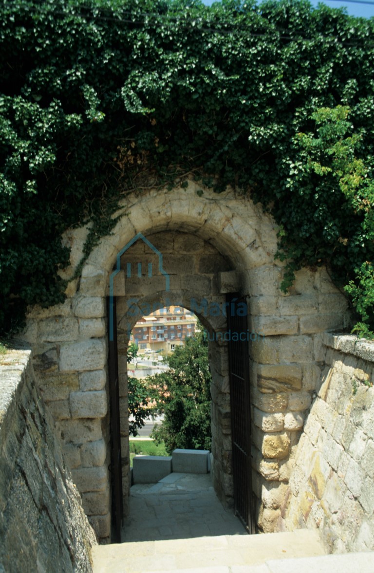 Intramuros del Postigo de la Traición