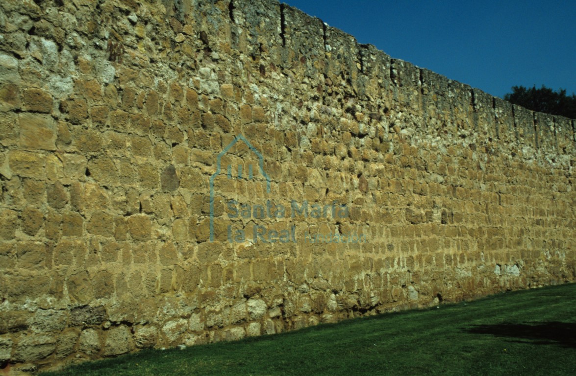 Restos del tercer recinto en el extremo sureste de la ciudad medieval