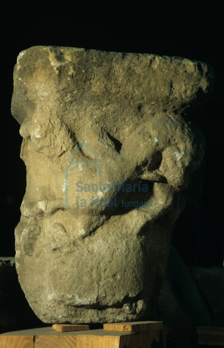 Fragmento de capitel