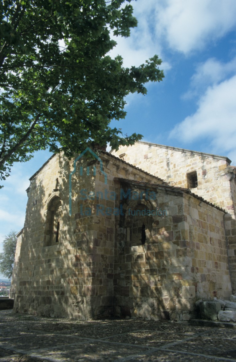 Exterior de la cabecera