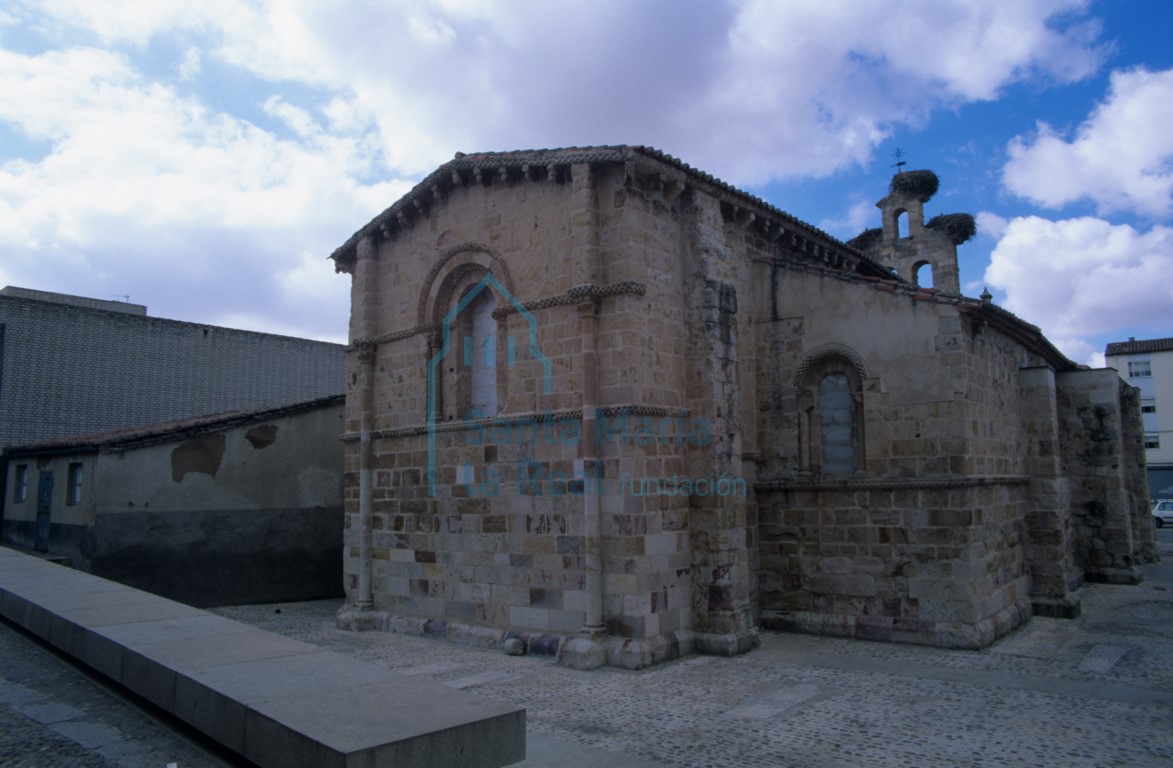 Exterior de Santo Tomé