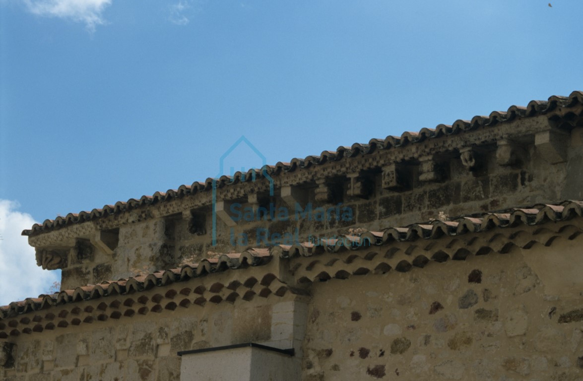 Alero de la iglesia