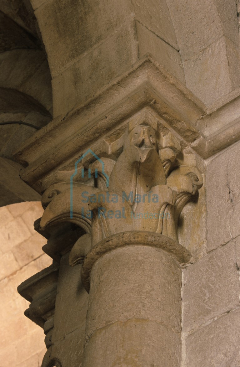 Capitel de la nave Capitel de la nave