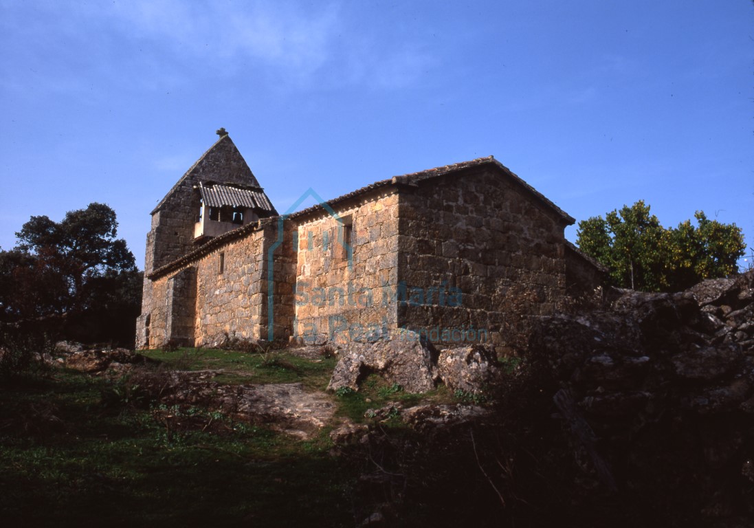 Vista general de la iglesia