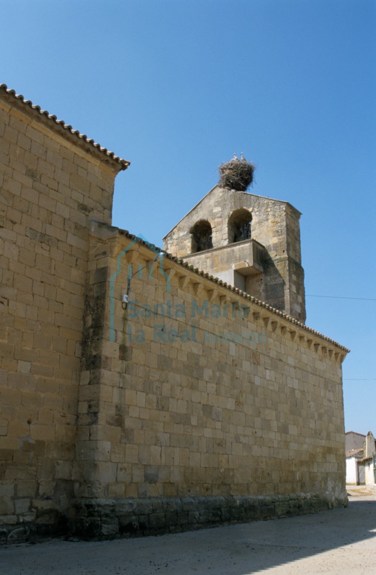 Muro septentrional de la nave