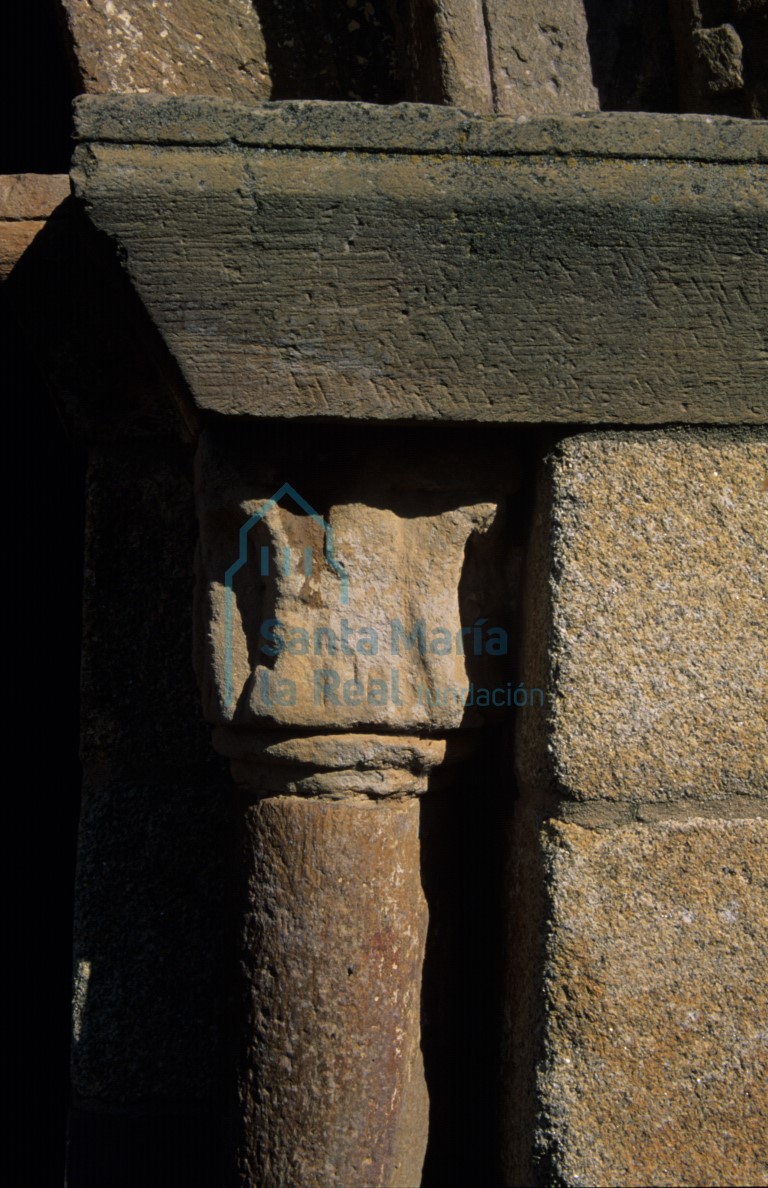 Detalle de un capitel