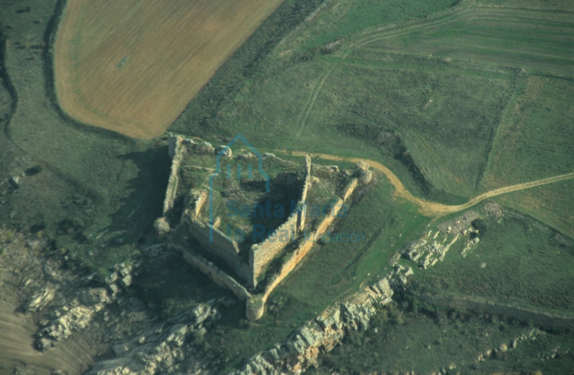 Vista aérea del castillo de Castrotorafe