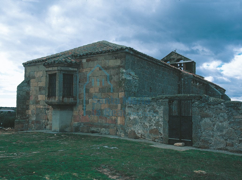 El templo visto desde el noreste