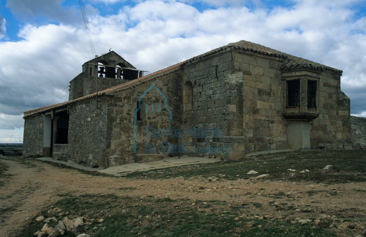 Exterior del templo desde el sureste