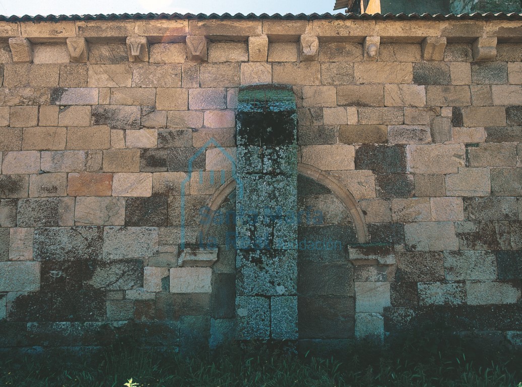 Antigua portada norte