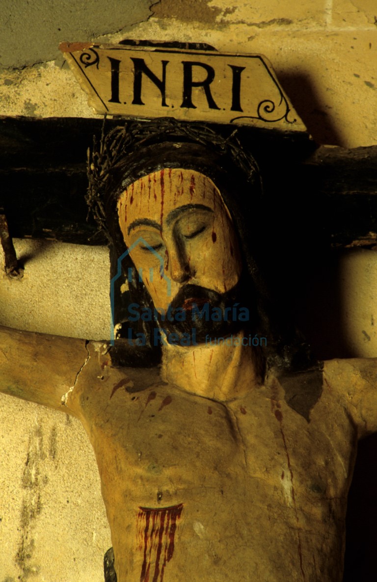 Detalle de la talla de Cristo crucificado