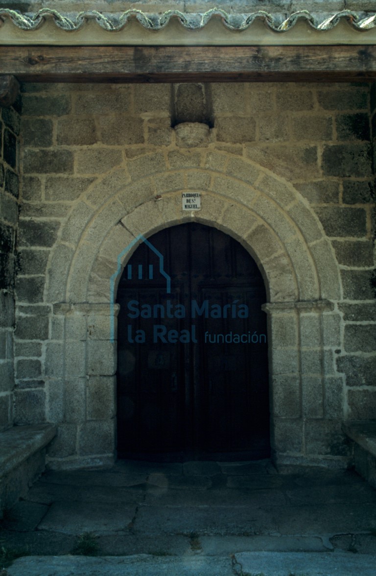 Vista de la portada septentrional