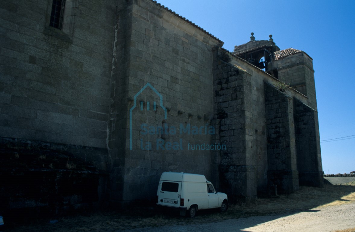 Exterior del paño septentrional