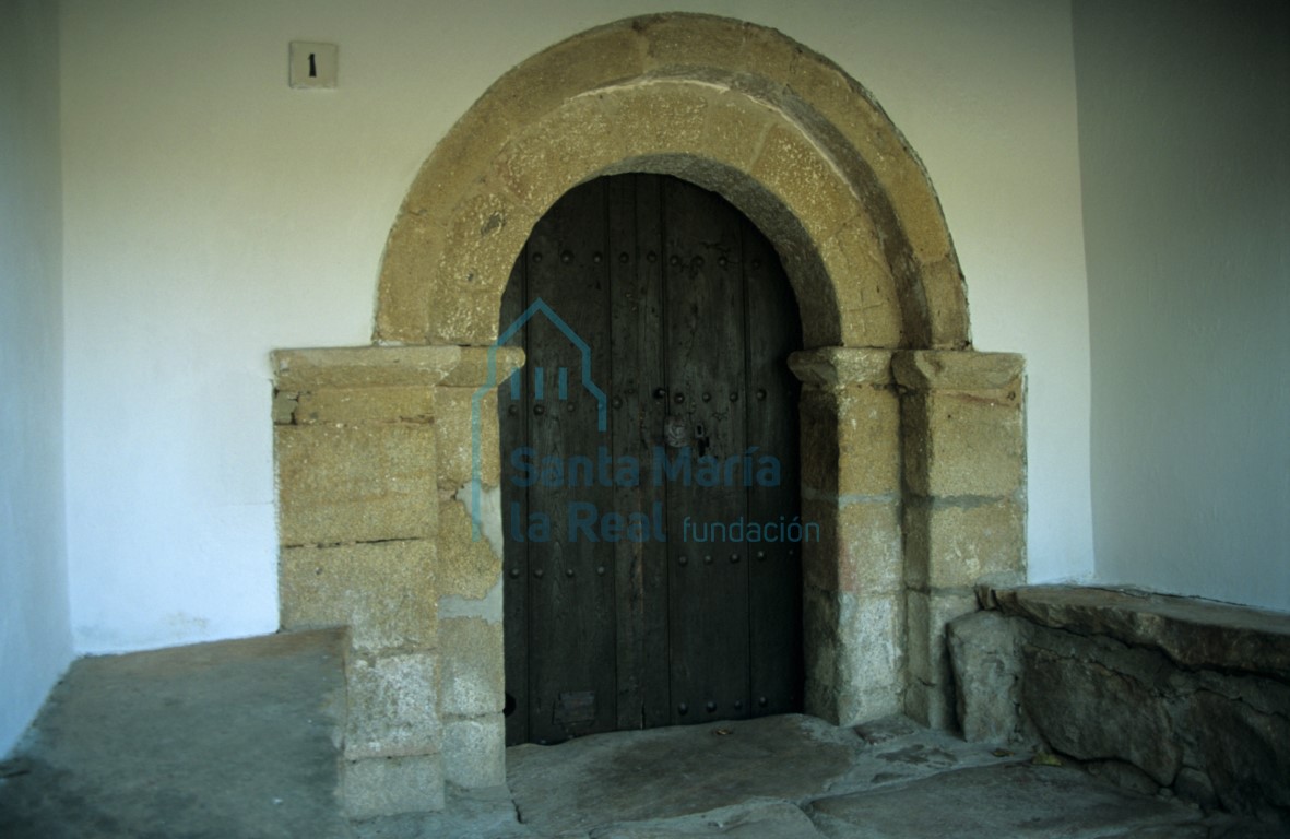 Vista de la portada norte