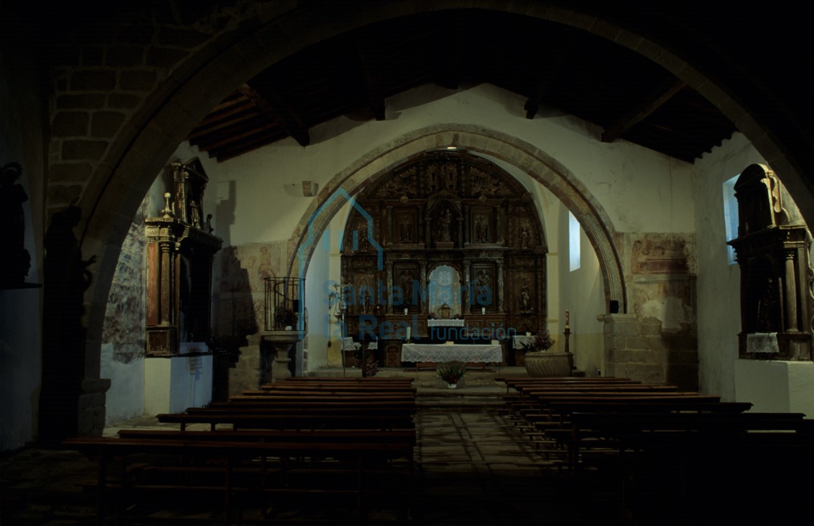 Interior de la iglesia