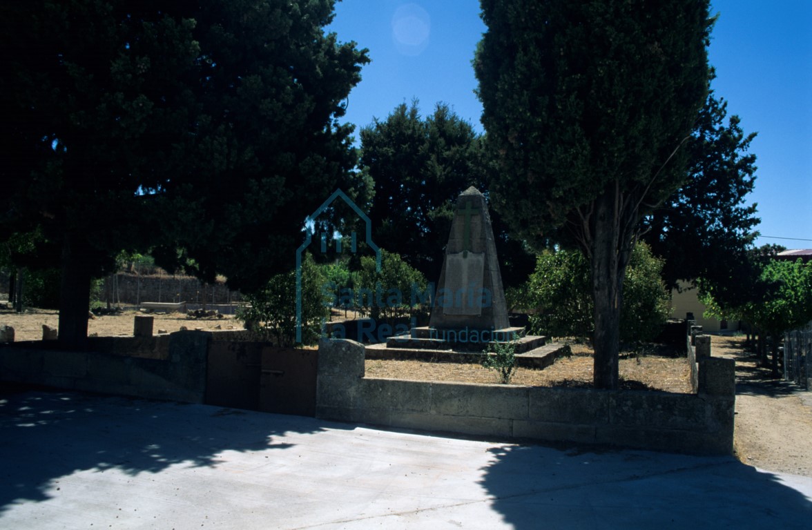 Monumento a los Caídos