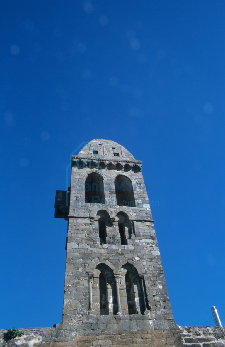 Exterior de la torre