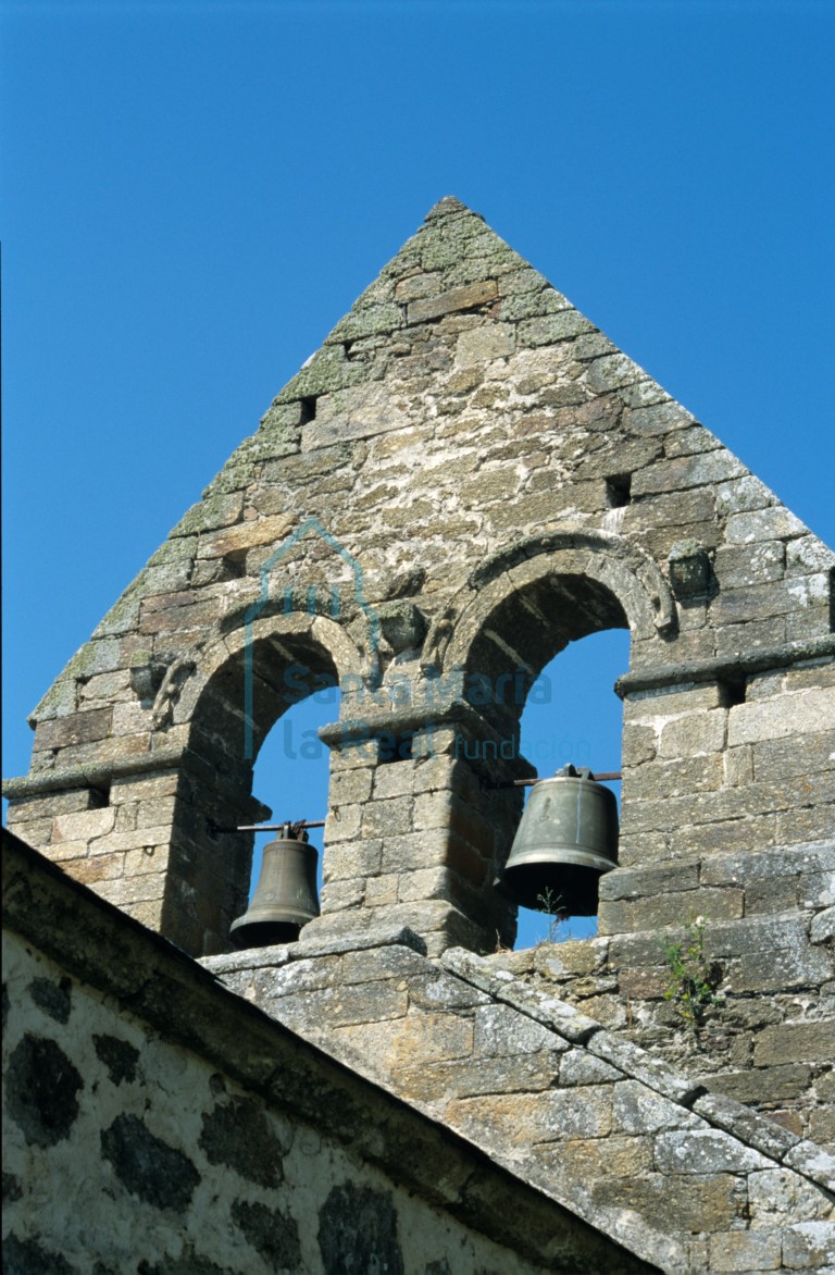 Detalle de la espadaña