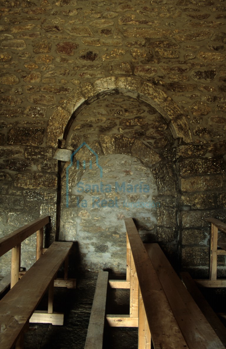 Interior de la portada norte