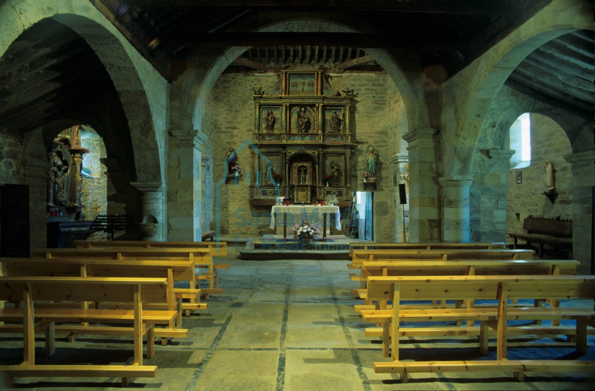 Interior de la iglesia