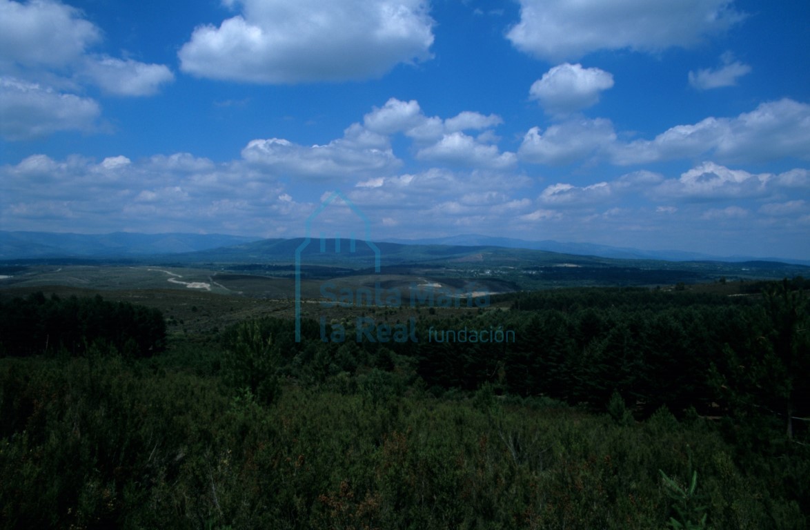 Panorámica entre Robledo y Ungilde