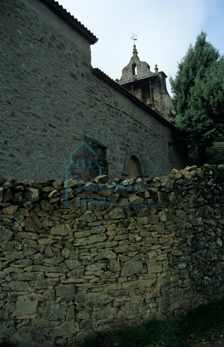 Vista del muro septentrional