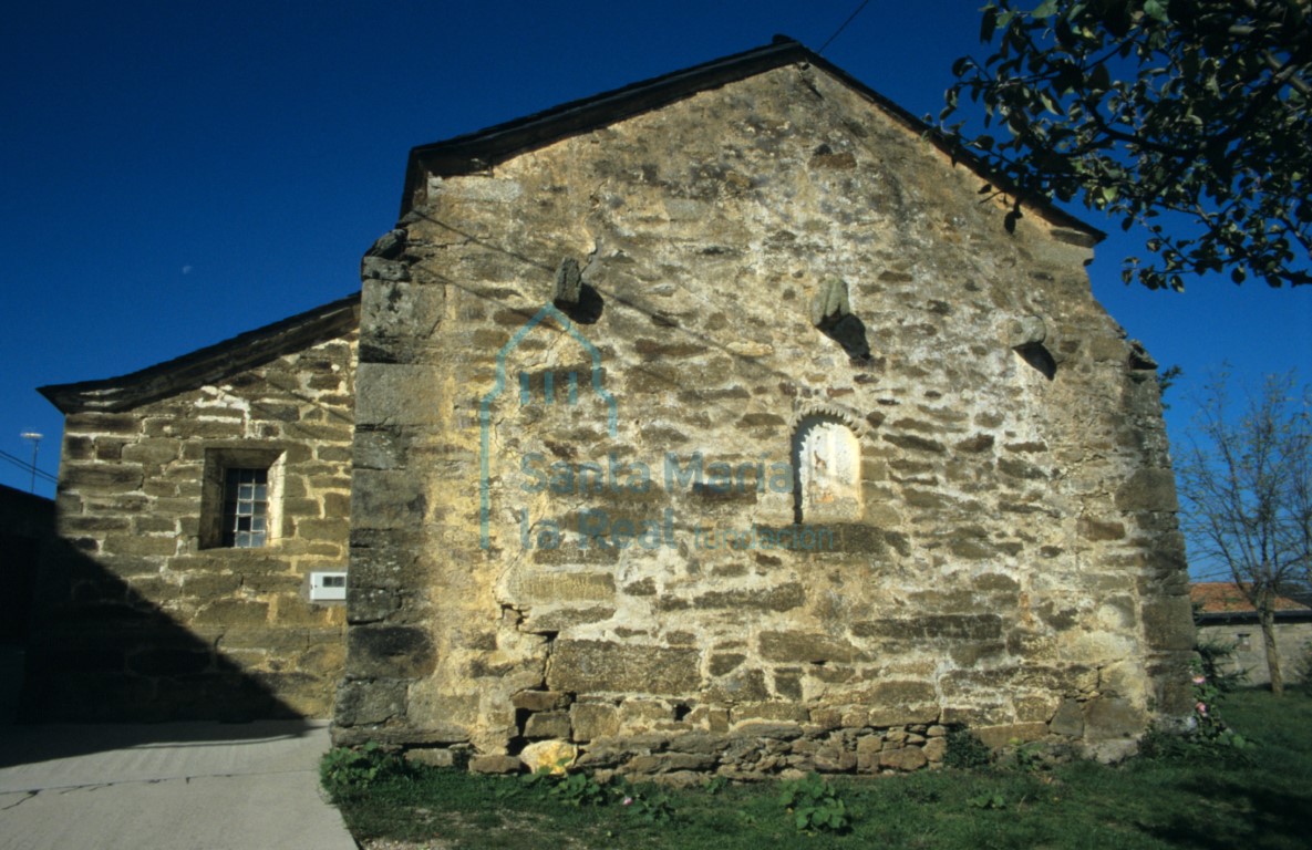 Vista del exterior de la cabecera