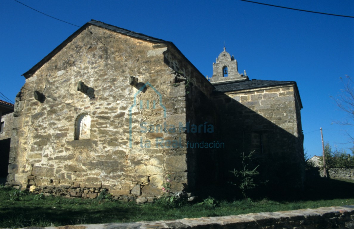 Vista del exterior de la cabecera
