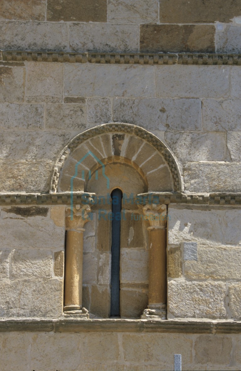 Ventana del transepto