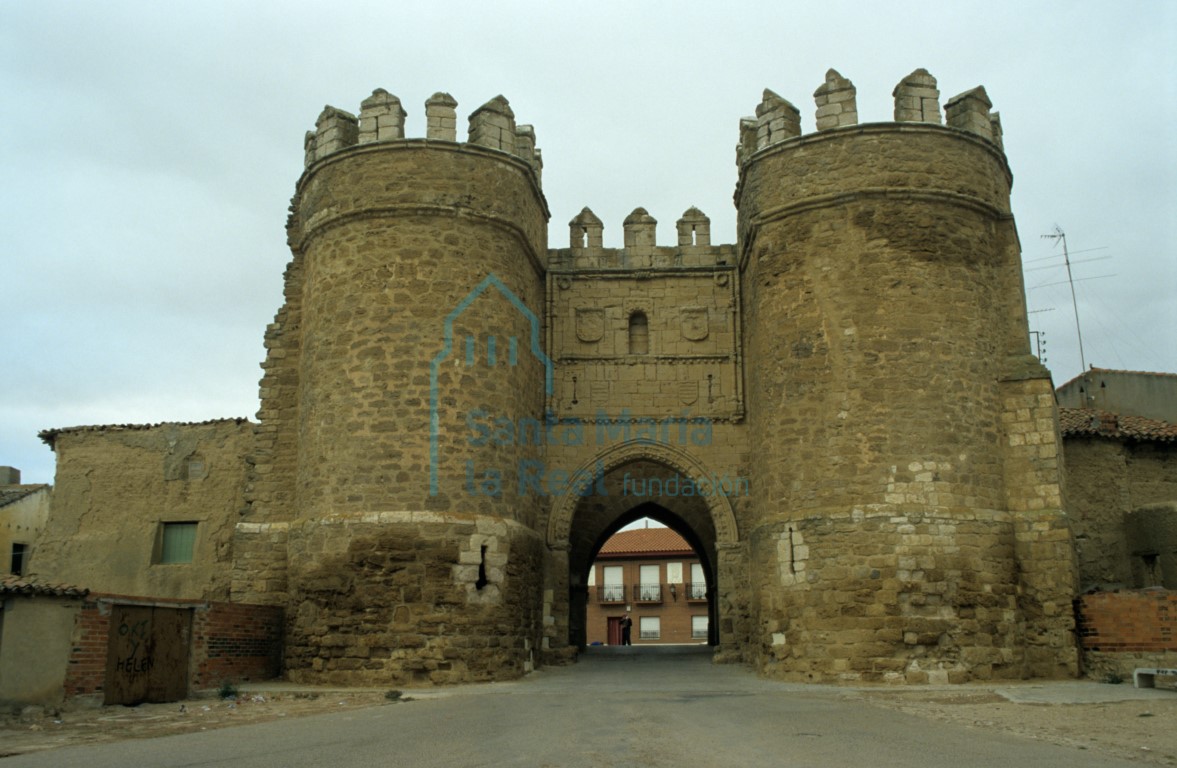 Puerta de San Andrés, emblema de Villalpando