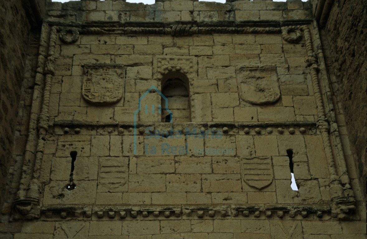 Detalle de la Puerta de San Andrés