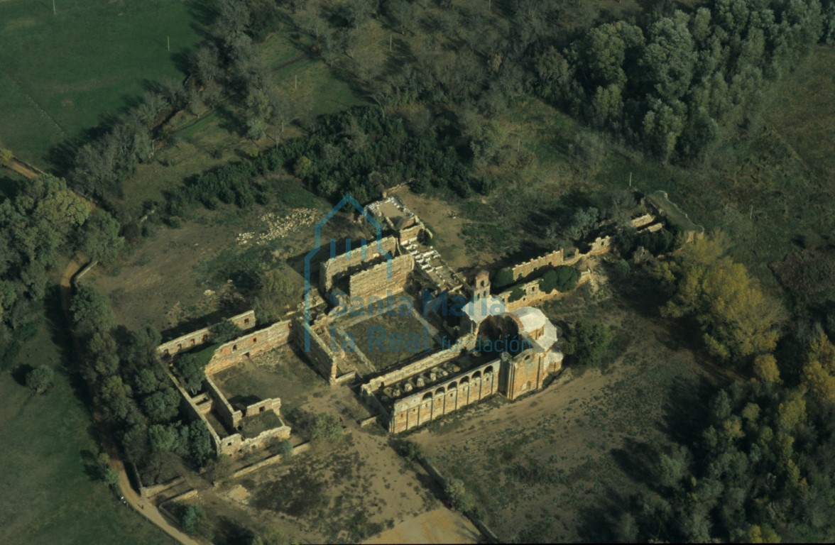 Vista aérea del monasterio