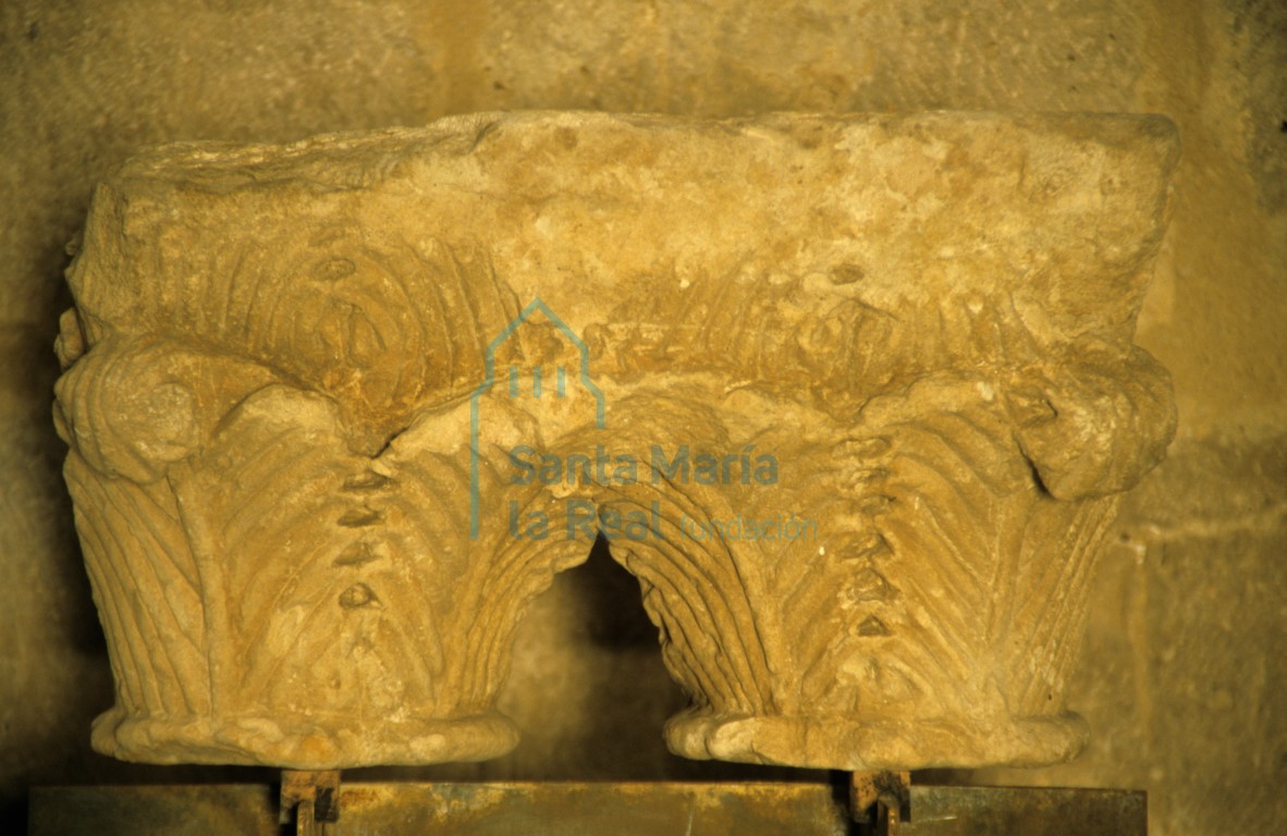 Capitel procedente del pórtico norte de la Colegiata