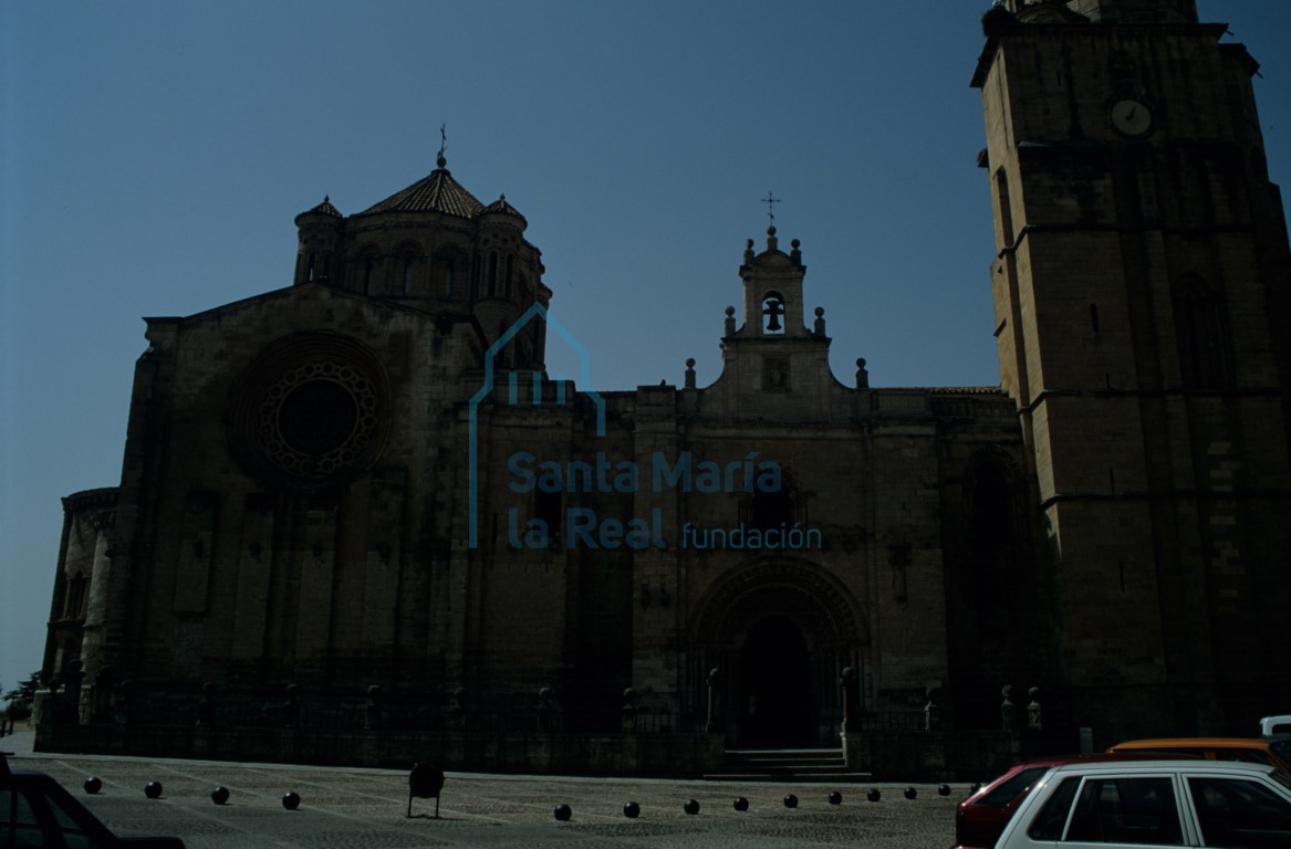 Fachada septentrional Fachada septentrional