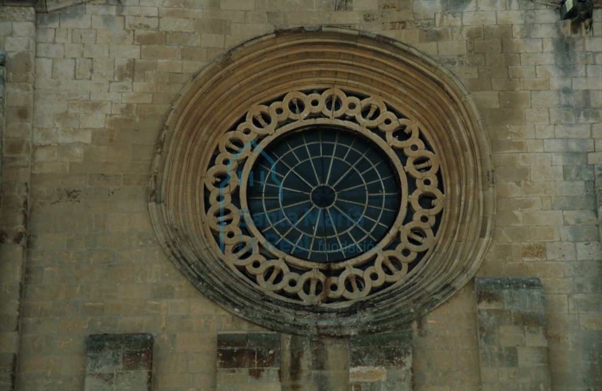 Óculo de la fachada septentrional