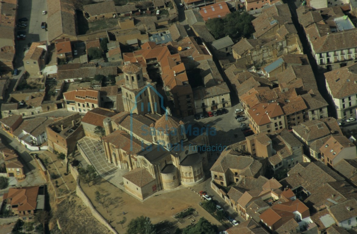 Vista aérea de Toro y la Colegiata de Santa María la Mayor