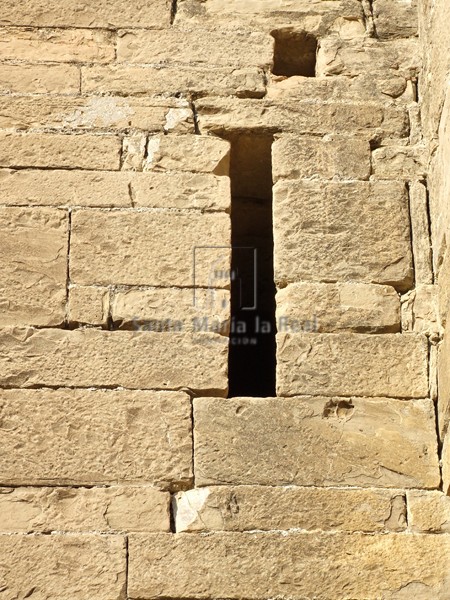 Ventana de la torre en su lado borte