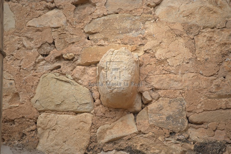 Restos de ménsulas en el muro sur