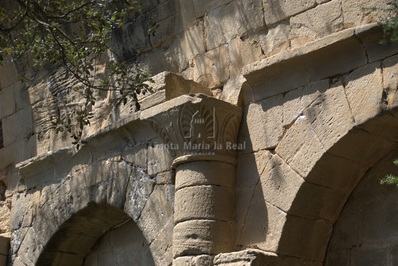 Detalle del muro norte al interior