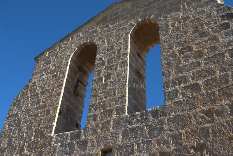 Detalle de la espadaña