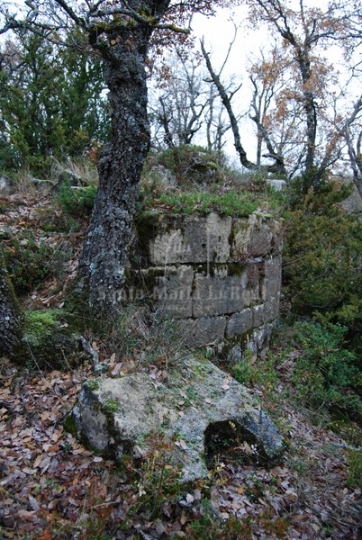 Restos del ábside de la ermita